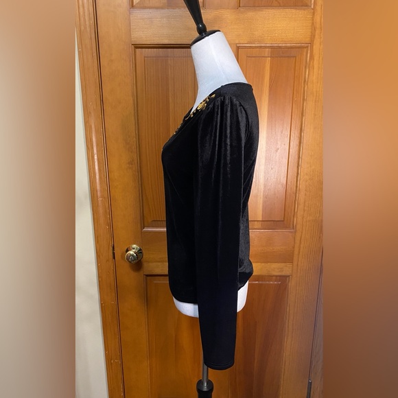 NWOT Elegant Black and Gold Embellished Top - Picture 4 of 6